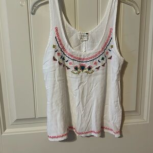 Embroidered Flowy Cropped Tank